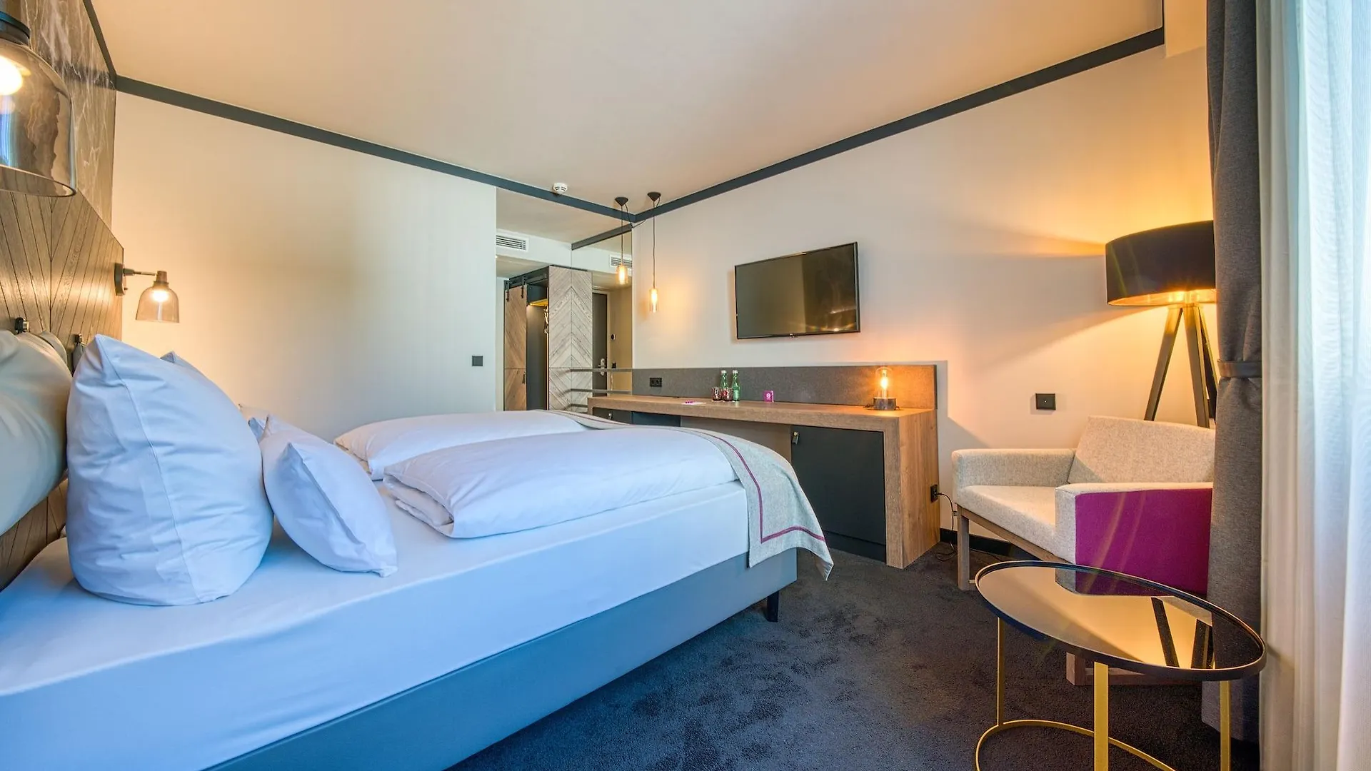 Fourside Hotel Salzburg Messe, Trademark Collection By Wyndham
