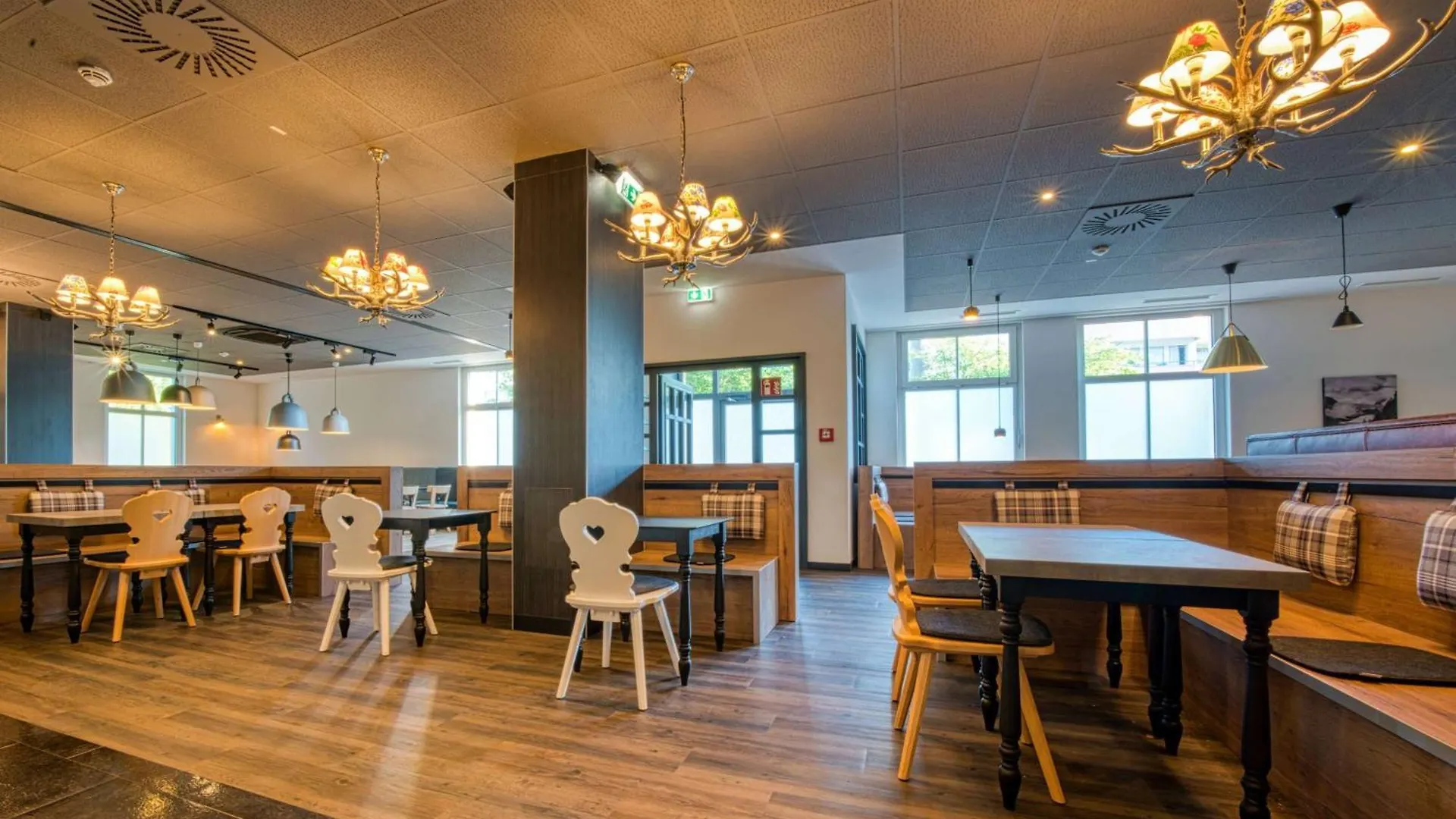 Fourside Hotel Salzburg Messe, Trademark Collection By Wyndham