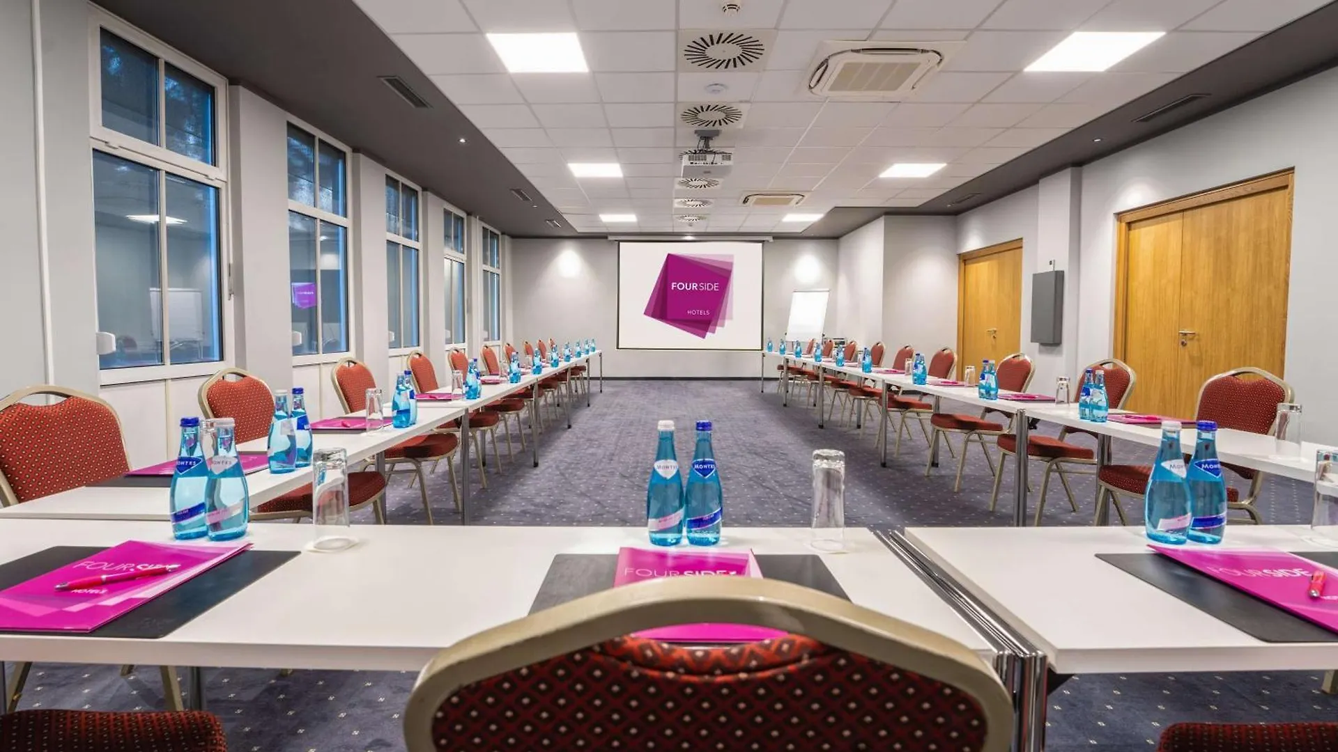 Fourside Hotel Salzburg Messe, Trademark Collection By Wyndham 4*,