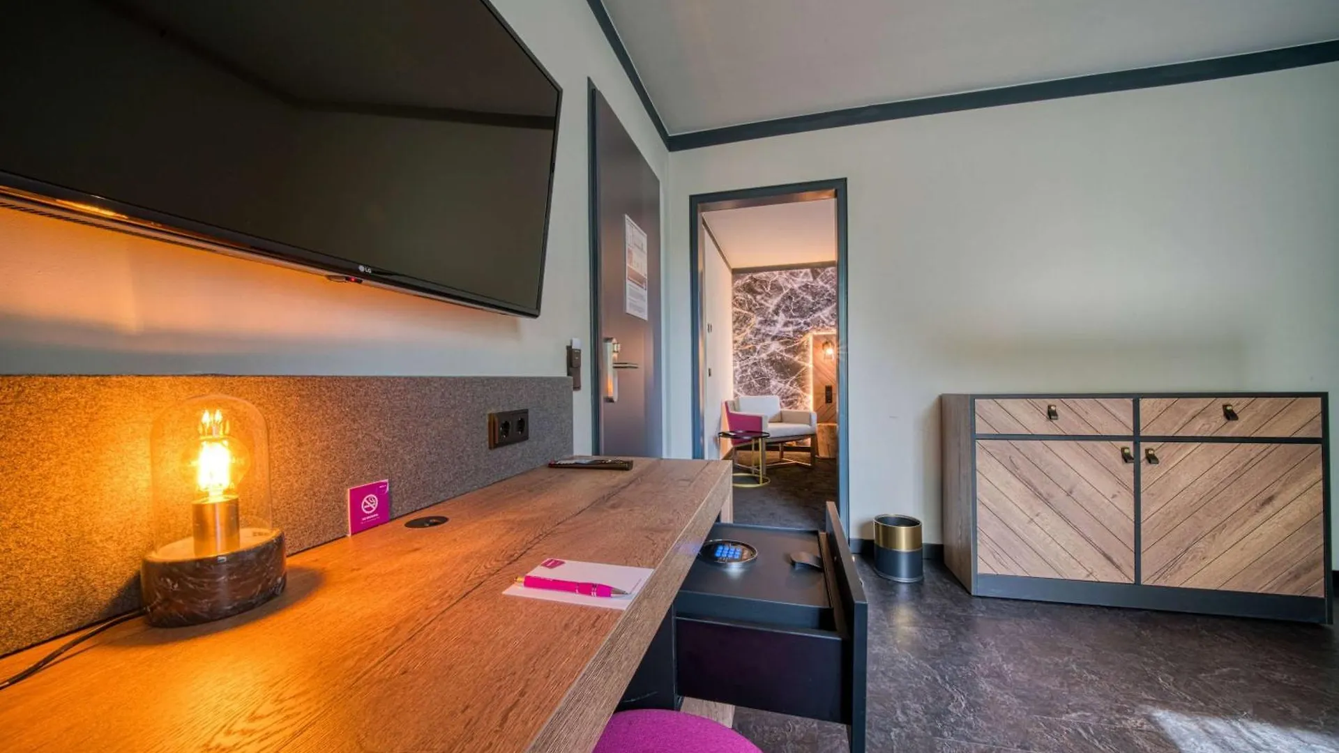 ****  Fourside Hotel Salzburg Messe, Trademark Collection By Wyndham Austria