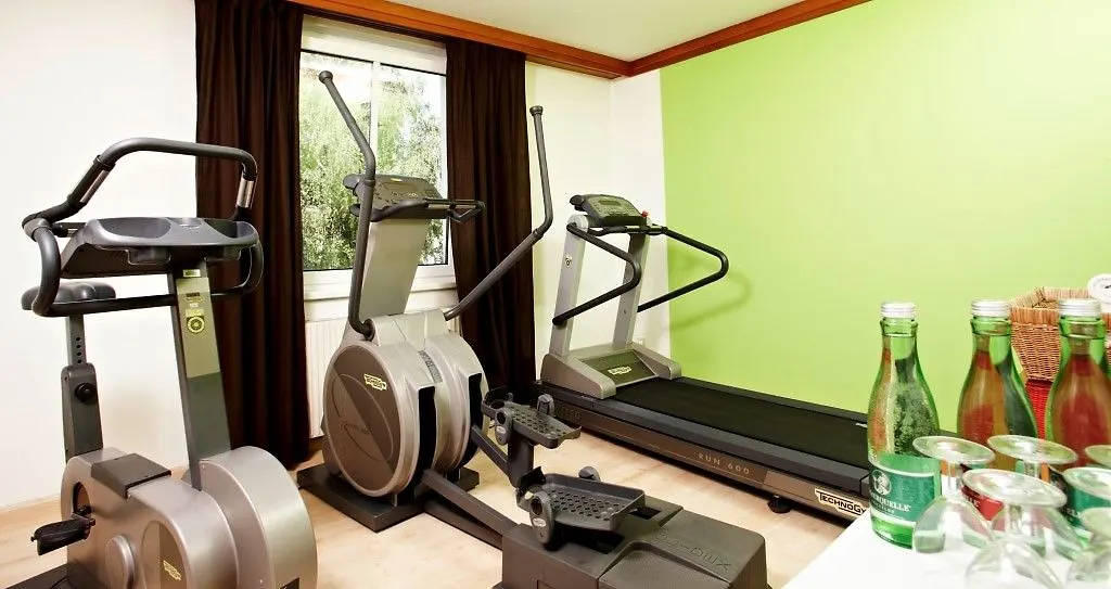 Fourside Hotel Salzburg Messe, Trademark Collection By Wyndham