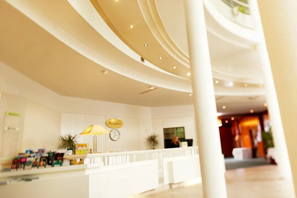 Fourside Hotel Salzburg Messe, Trademark Collection By Wyndham 4*,  Austria