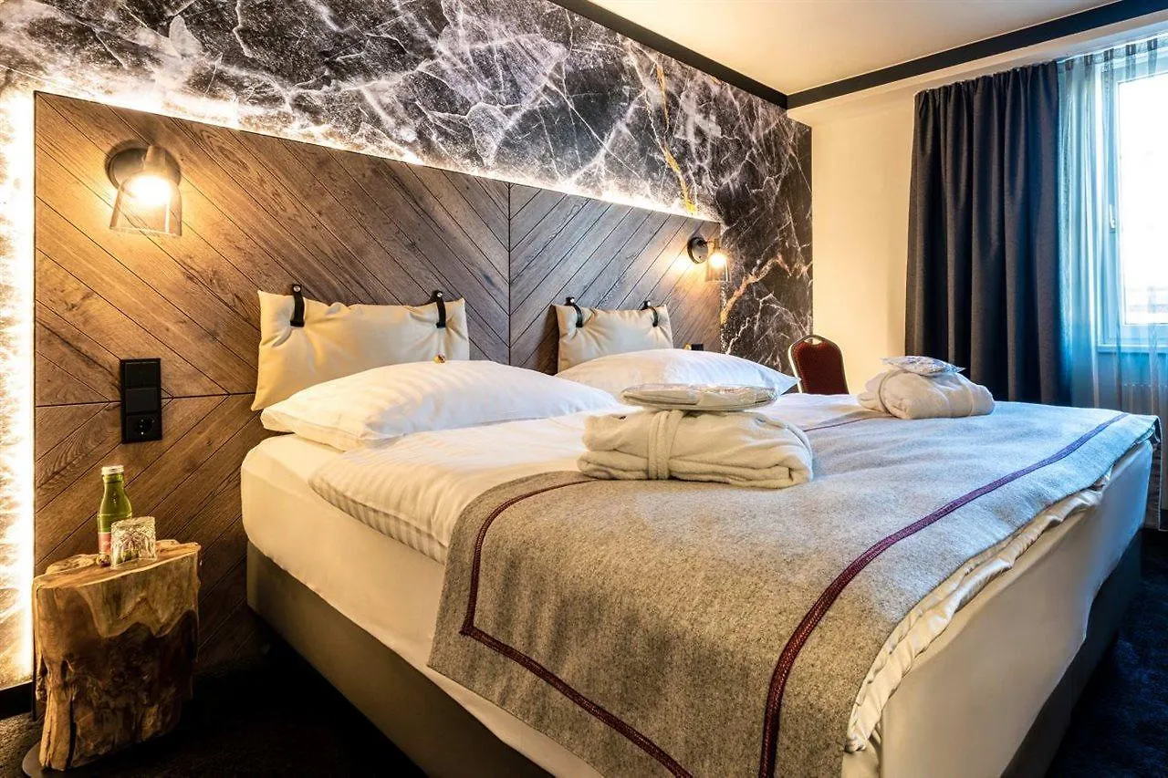Fourside Hotel Salzburg Messe, Trademark Collection By Wyndham