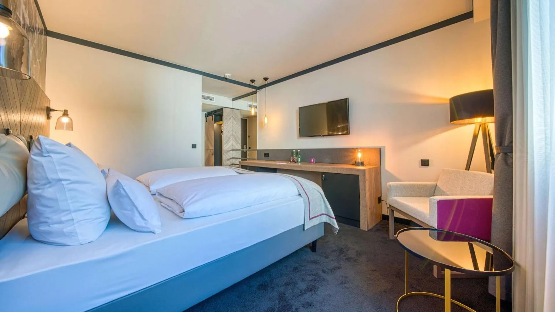 Fourside Hotel Salzburg Messe, Trademark Collection By Wyndham Austria